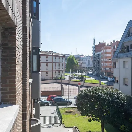 El Parque-playa-garaje-wifi Apartment *
